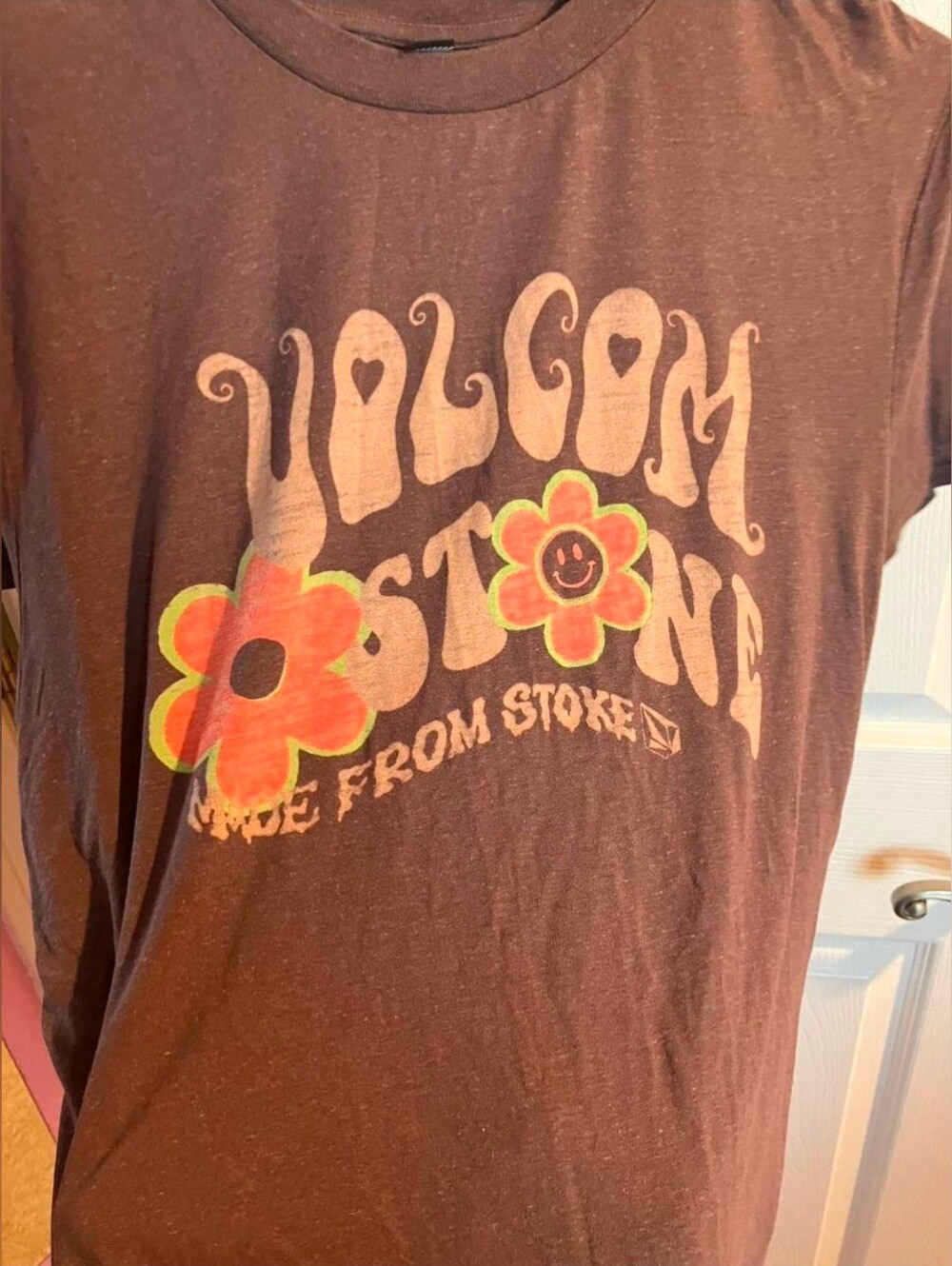 Volcom Brown Graphic Tee Sz S